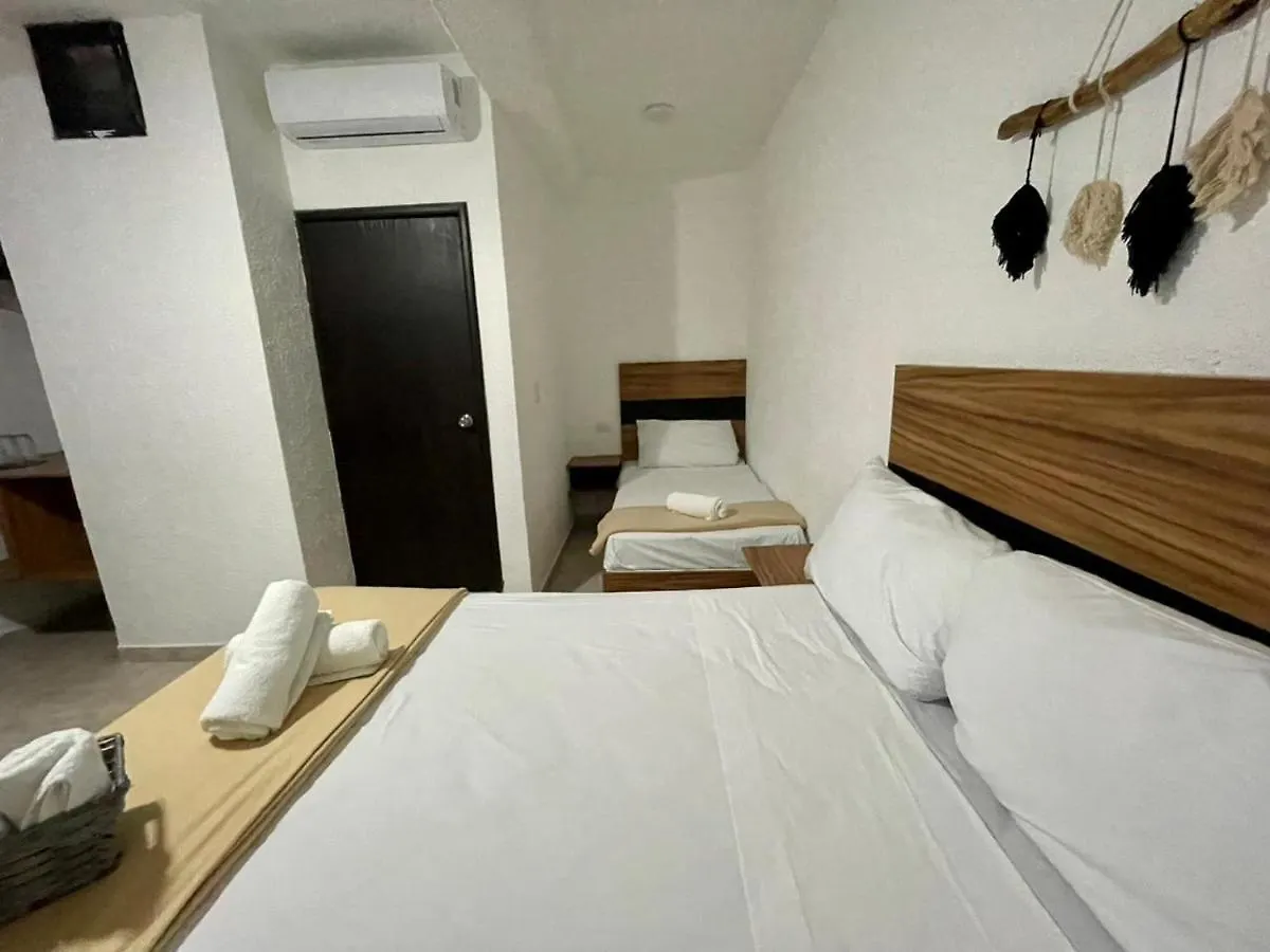Hotel Mayab Playa - 5Th. Ave Playa del Carmen